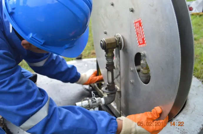 Sistema Tankleenor para limpieza de tanques sin detener operación